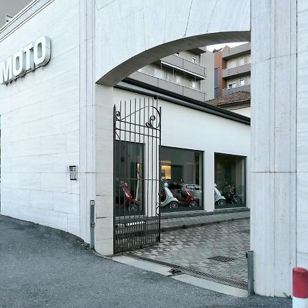 Appartamento Aida - Near The Center With Private Parking E Ac Como Exterior photo