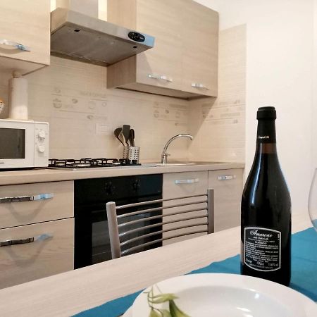 Appartamento Aida - Near The Center With Private Parking E Ac Como Exterior photo
